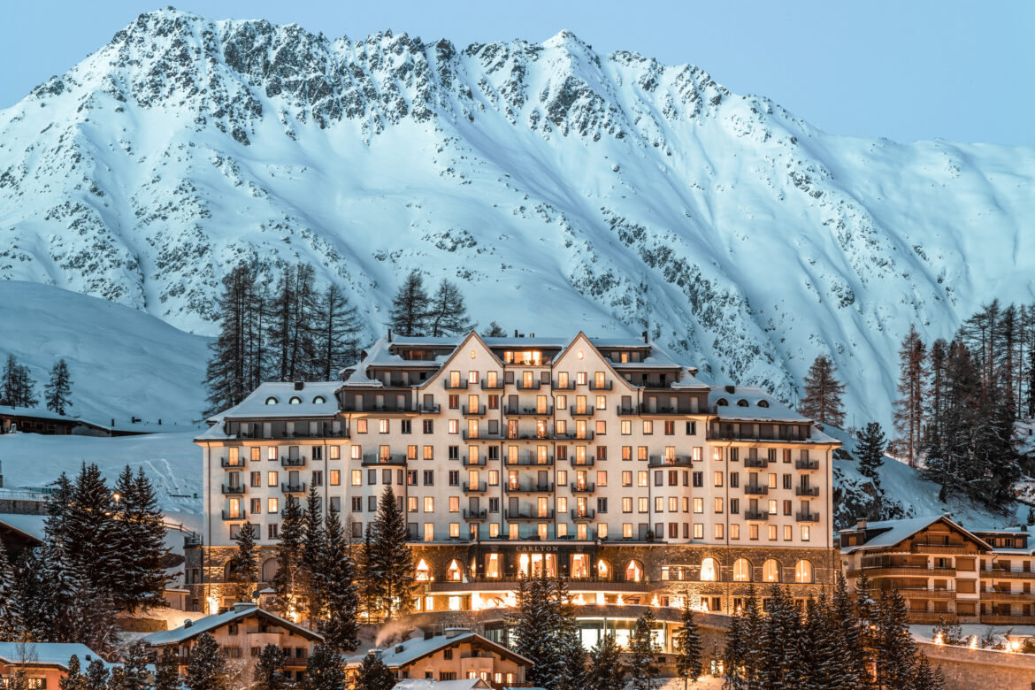 „Carlton Hotel St. Moritz“: Richtig herzlich statt versnobbt