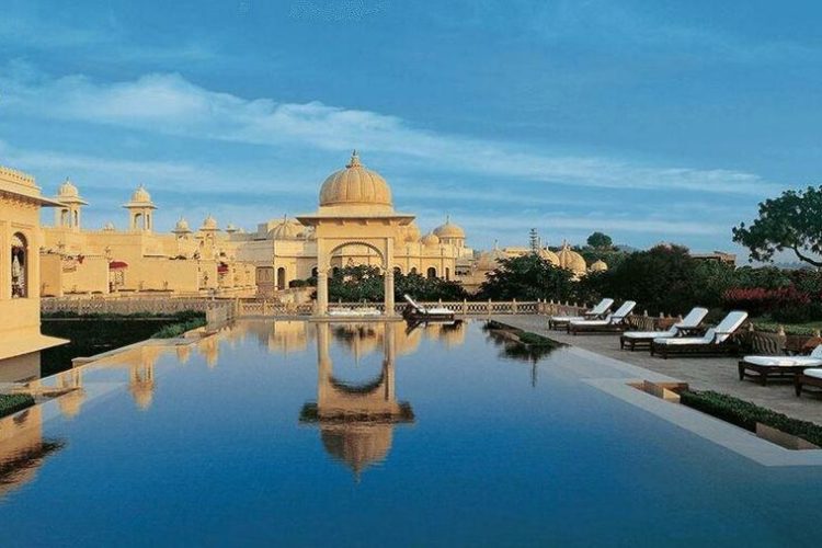 Pool des Oboreoi Udaivilas, Udaipur:Indien
