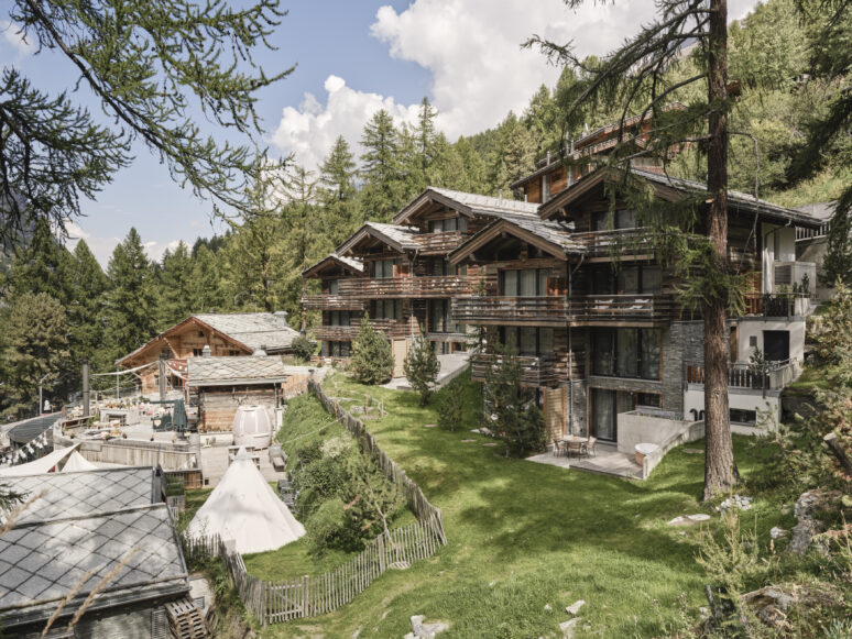 Zwei Luxushotel-Konzepte in der Schweiz im Test